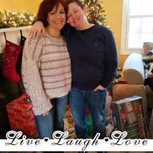 Meet your Posher, Joelle